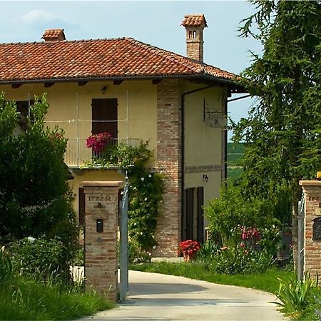 Agriturismo Tre Stelle Barbaresco Εξωτερικό φωτογραφία