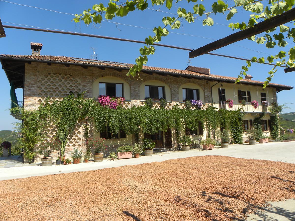 Agriturismo Tre Stelle Barbaresco Εξωτερικό φωτογραφία